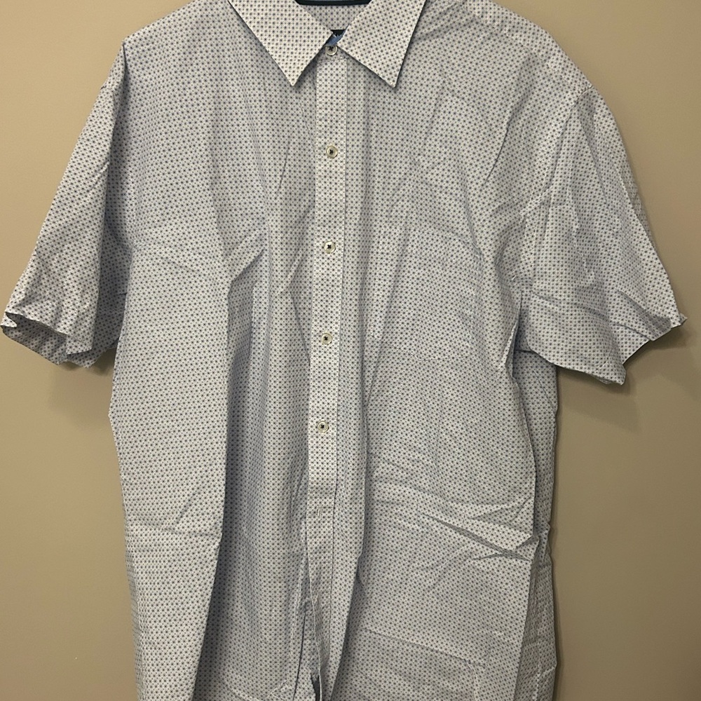 Van Heusen Men's Gray Patterned Button Down Shirt